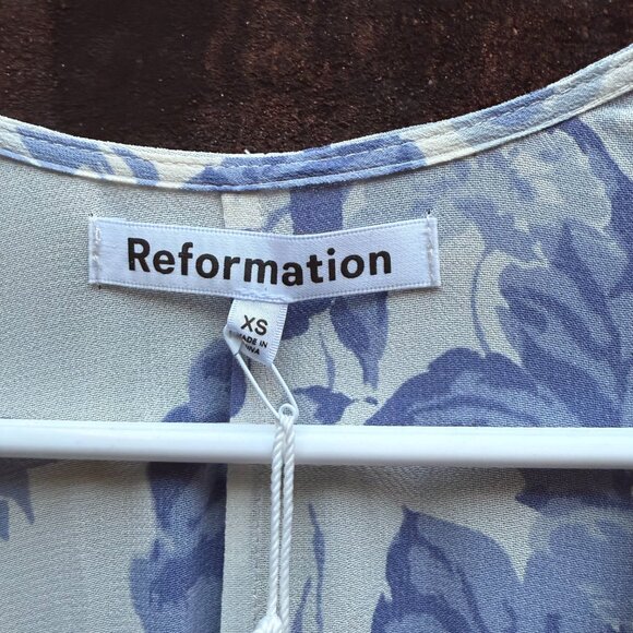 Reformation Winslow Dress - Picture 3 of 5